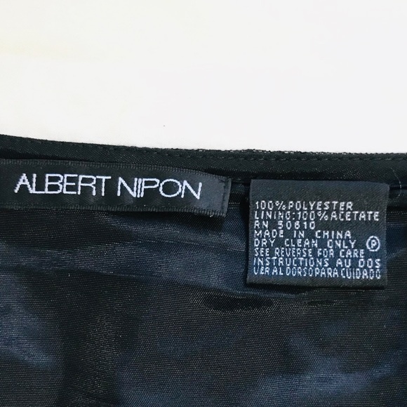 Pleated Black sheer tulle skirt by Albert Nipon - Picture 6 of 7